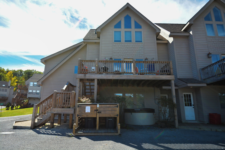 Exterior & Views 2, Strawberry Fields by Taylor Made Deep Creek, Garrett