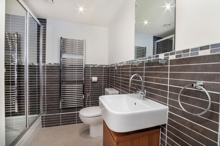 Bathroom 3, 20 John Walker House, York