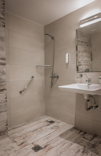Bathroom 5, Elizabeth Queen Luxury Rooms, Central Macedonia