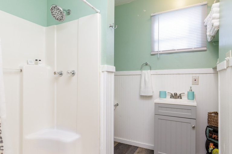 Bathroom 4, Blue Ivy by Silver Sands Vacation Rentals, Nueces
