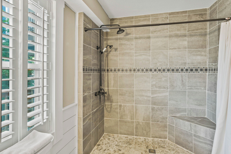 Bathroom 4, Alister House by Silver Sands Vacation Rentals, Nueces