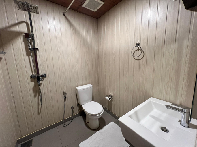 Bathroom, Arangala Forest Lodge, Naula