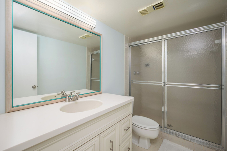 Bathroom 4, Sand Dollar I 402 by Distinctive Beach Rentals, Saint Johns