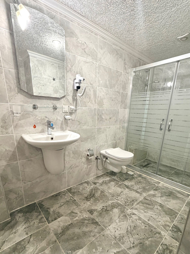 Bathroom 5, Balcova Thermal Hotel, Balçova