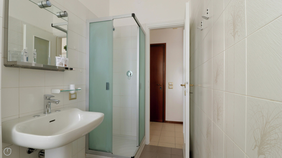 Bathroom 3, Italianway - Bergognone 47 B, Milano