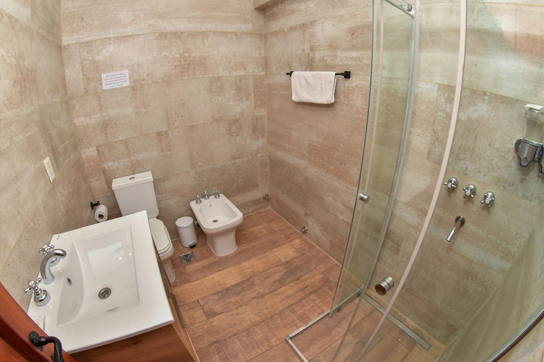 Bathroom 3, Del Lago Sky Hotel, Bariloche