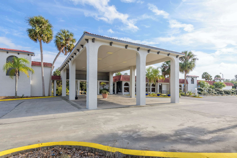 Exterior & Views 2, Motel 6 Spring Hill, FL - Weeki Wachee, Hernando