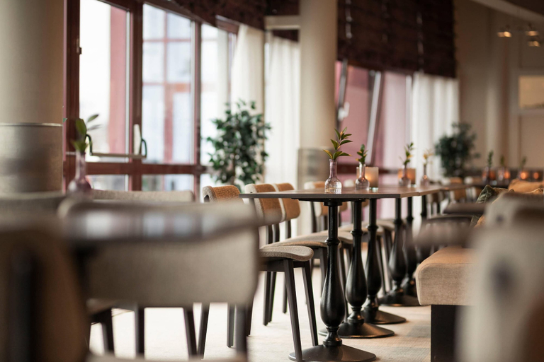 Food & Drinks 5, Home Hotel Arcticus, Harstad