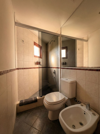 Bathroom 3, Hostería Meulen, Lago Argentino