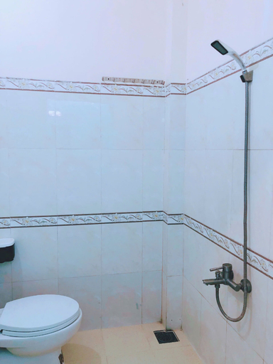 Bathroom 3, Bot Bien Homestay, Phan Thiết
