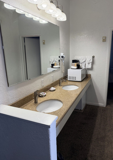 Bathroom 3, Bristlecone Motel, White Pine