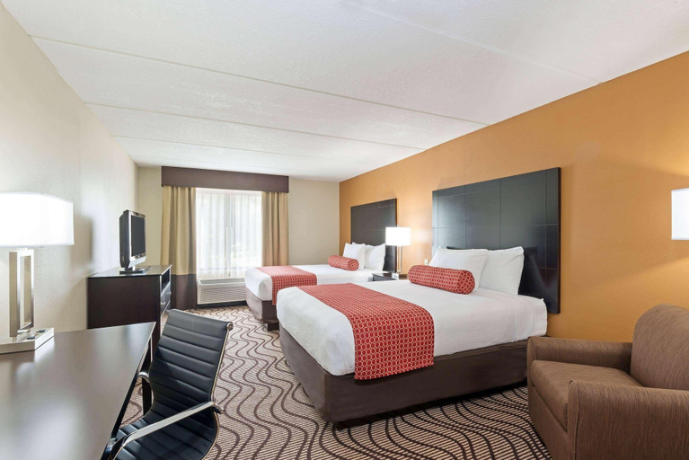 Bedroom 3, Comfort Inn & Suites Tampa North I-75, Hillsborough