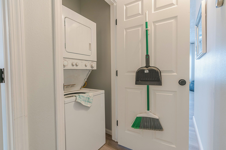 Others 5, The Blue Flamingo by Ryson Vacation Rentals, Galveston