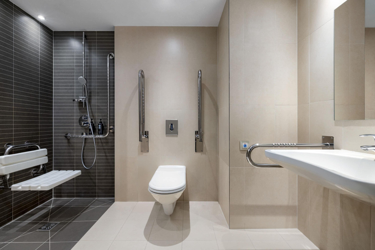 Bathroom 5, Vienna House by Wyndham Andel's Cracow, Kraków City