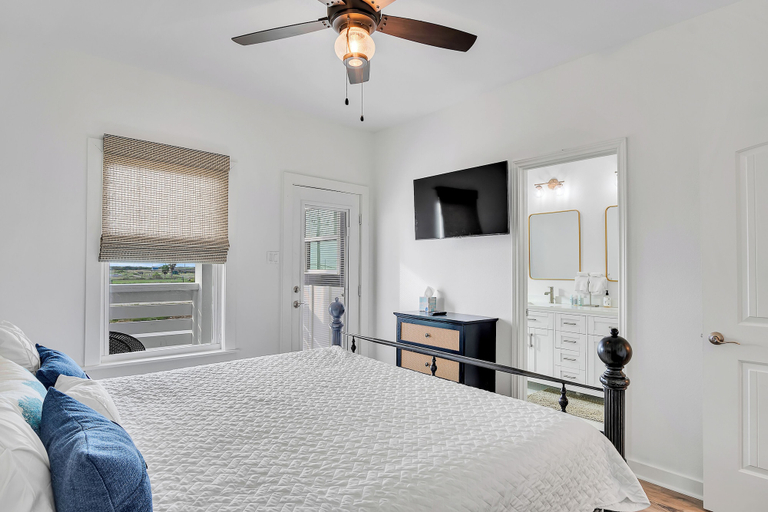 Bedroom 2, Holy Moly by Silver Sands Vacation Rentals, Nueces