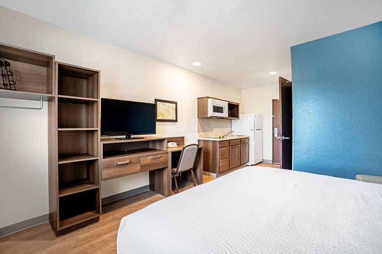 Bedroom 3, WoodSpring Suites Naples East, Collier