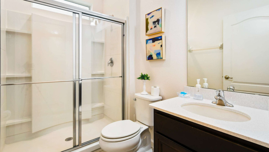 Bathroom 3, Veranda Palms Lakeview 6br Villa Pool Spa, Disney, Osceola