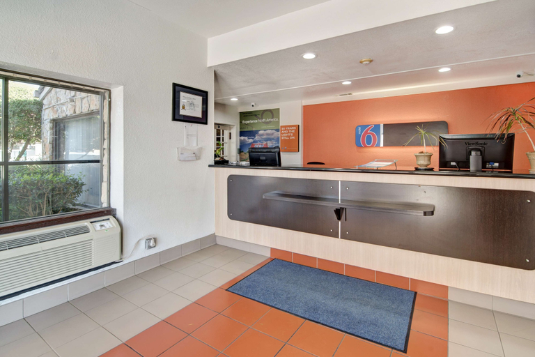 Others 5, Motel 6 Dallas, TX - Forest Lane, Dallas