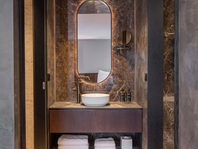 Bathroom 4, Mercure Prishtina City, Priština