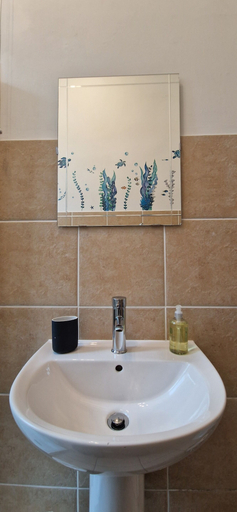 Bathroom 4, Lovely Victorian Apartment in Clifton Village, Bristol