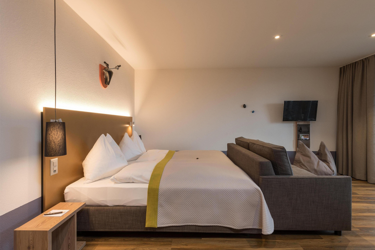 Bedroom 3, Sunstar Hotel Arosa, Plessur