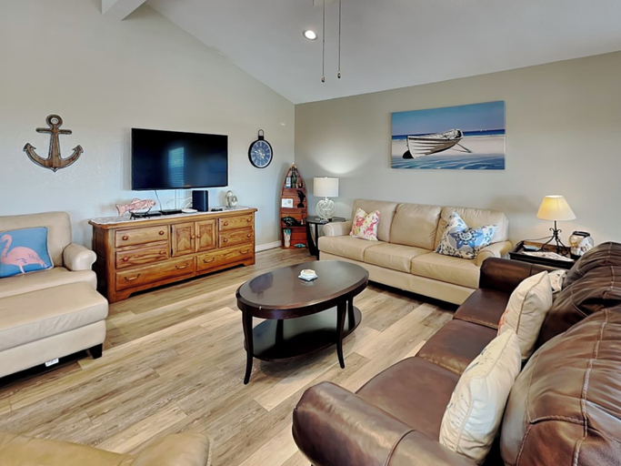 Others 4, A Fin N Feather by Miss Kitty’s, Aransas