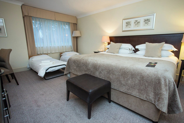 Bedroom 3, Macdonald Botley Park Hotel & Spa, Hampshire