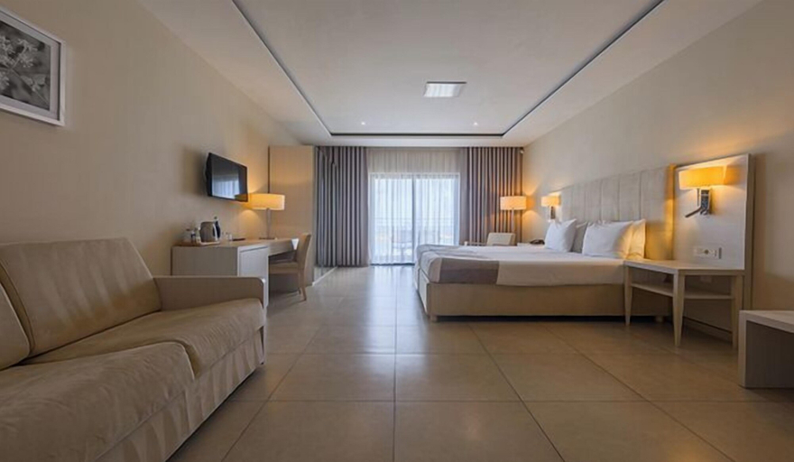 Bedroom 3, Maritim Antonine Hotel & Spa Malta