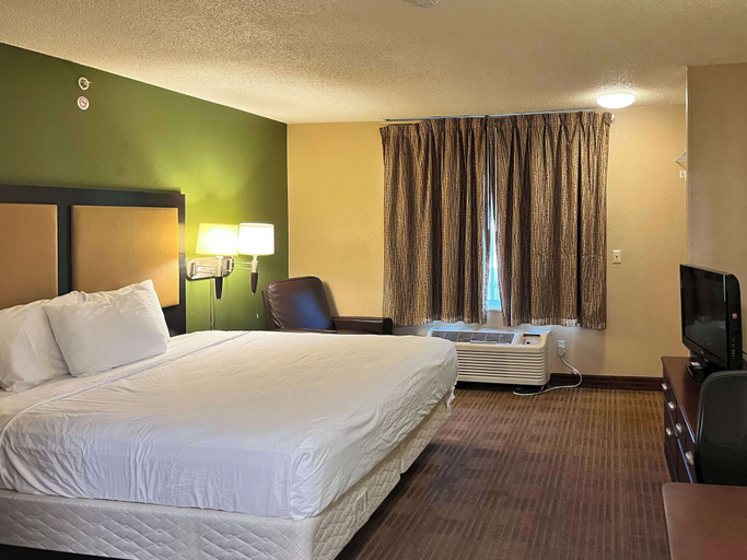 Bedroom 4, Studio 6 Memphis, TN – East Memphis, Shelby