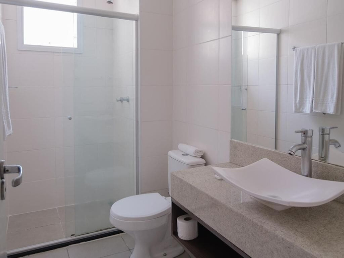 Bathroom 3, Açores Flat Design, Porto Alegre