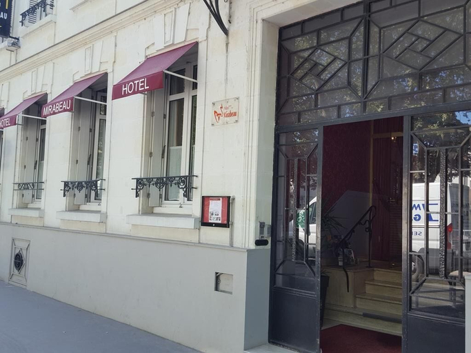 Exterior & Views 2, Hotel Mirabeau, Indre-et-Loire