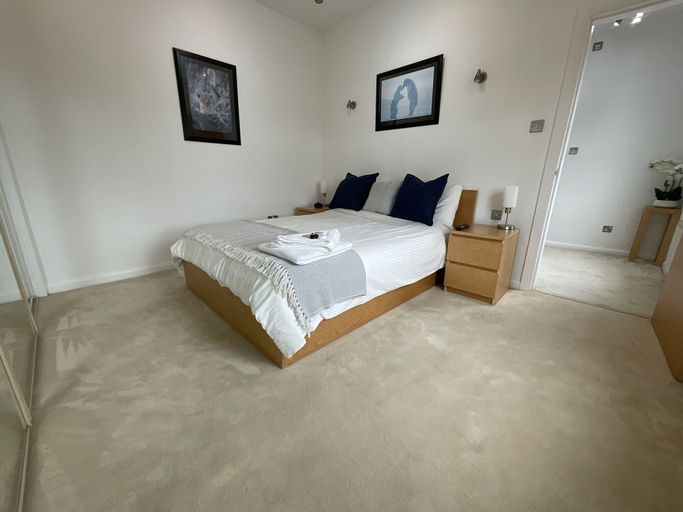 Bedroom 3, Earle House Serviced Apartments, Cheshire East