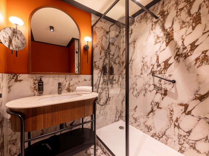 Bathroom 5, Mercure Gdynia Centrum, Gdynia