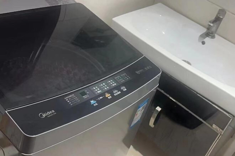 Bathroom 2, Yizhang Yiyuan Hotel, Chenzhou