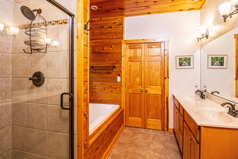 Bathroom 4, Donovan's Dacha by Taylor Made Deep Creek, Garrett