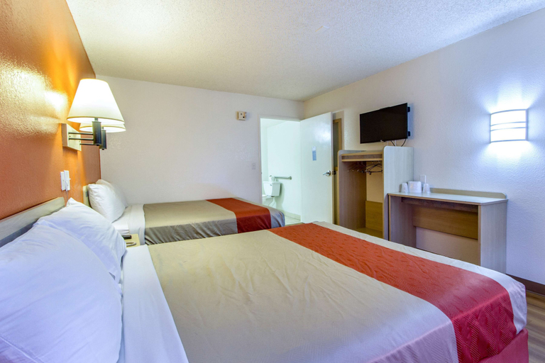 Bedroom 3, Motel 6 Phoenix, AZ - Airport - 24th Street, Maricopa