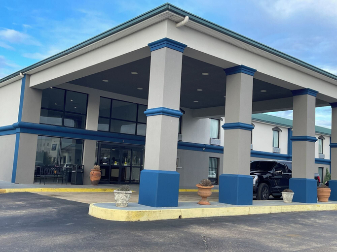 Others 4, Motel 6 Canton, MS, Madison