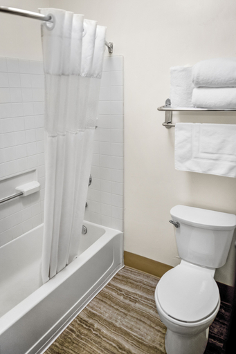 Bathroom 4, Crystal Inn Hotel & Suites Great Falls, Cascade