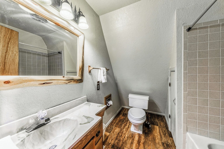 Bathroom 4, Mama Bear's Den by Ruidoso Vacation Rentals, Lincoln