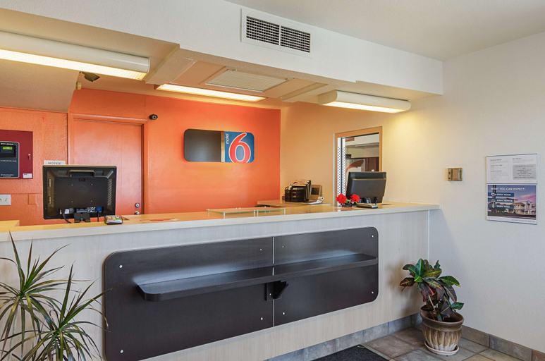Others 5, Motel 6-Laramie, WY, Albany