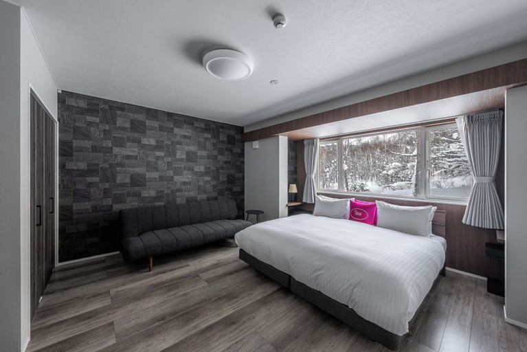 Bedroom 3, LOVES ONLY YOU【Ezo Fuji Foothills】, Makkari