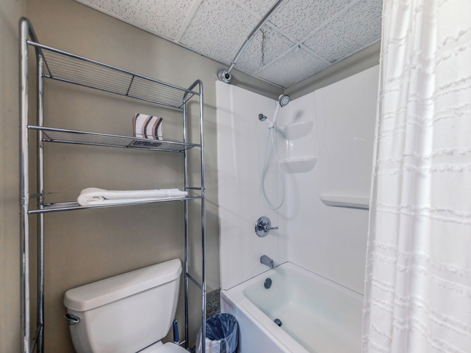 Bathroom 4, Wildcat Den by Ruidoso Vacation Rentals, Otero