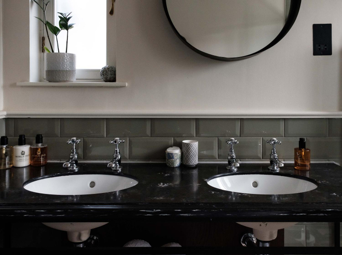 Bathroom 3, The Grandtully Hotel, Perthshire and Kinross