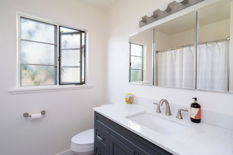 Bathroom 4, Casa Solana Cottage by Kokopelli Property Management, Santa Fe