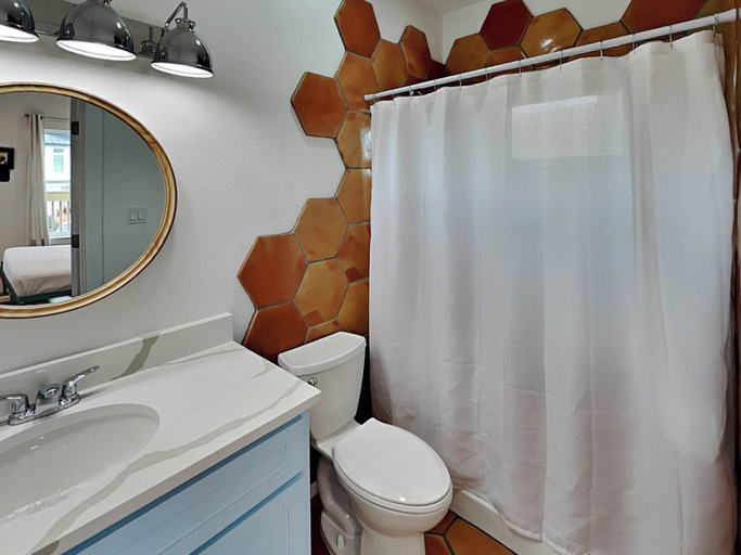 Bathroom 4, Casa de Marlin by Silver Sands Vacation Rentals, Nueces