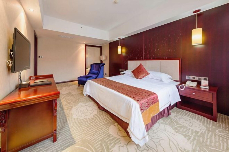 Bedroom, Jinqiu Holiday Hotel, Longyan