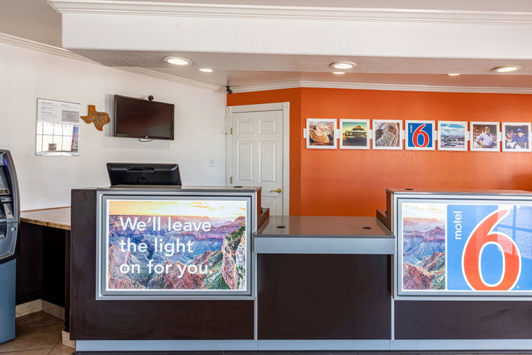 Others 5, Motel 6 Georgetown, TX, Williamson