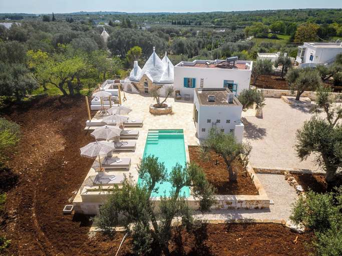 Others 5, 3340 O` Trullo Mio by Perle di Puglia, Brindisi