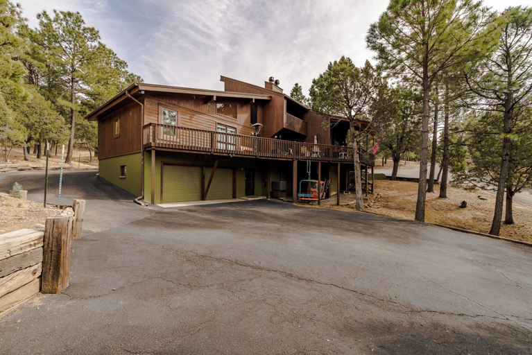 Exterior & Views 2, High Loop by Ruidoso Vacation Rentals, Lincoln