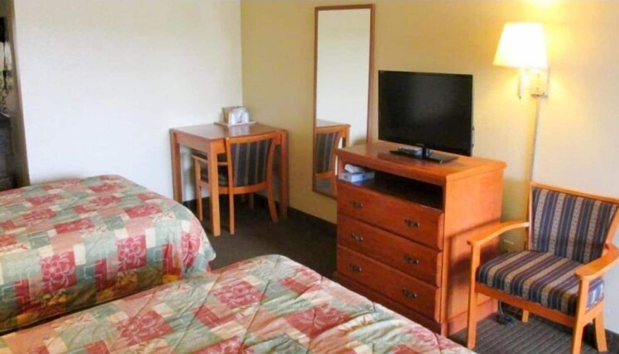 Bedroom 3, Motel 6 Livingston, TX, Polk